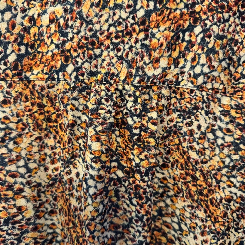 Liz Claiborne Women's Blouse in Orange, Blue, and Cream - Picture 6 of 6